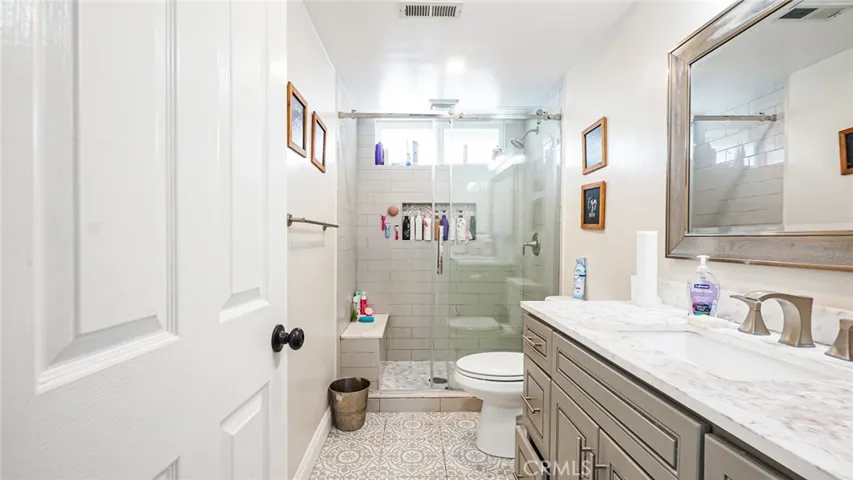 Upstairs Bathroom