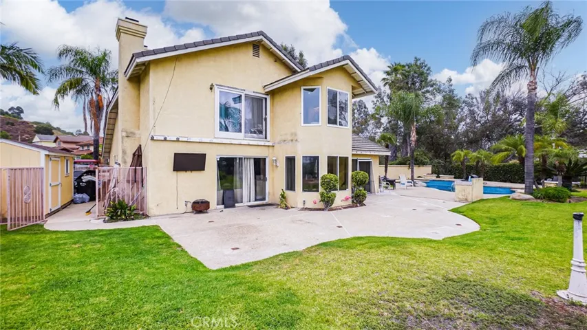 20 Monte Diablo, Pomona, California 91766