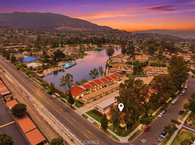 1304 Camelot, Corona, California 92882