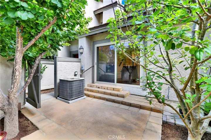 10 Evening Shadow, Irvine, California 92603