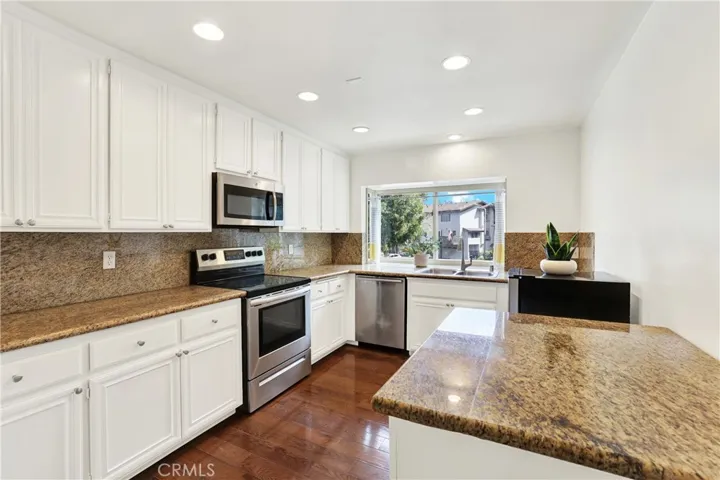 10 Evening Shadow, Irvine, California 92603