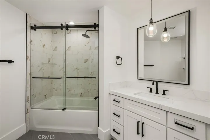 402 Rockefeller 315, Irvine, California 92612