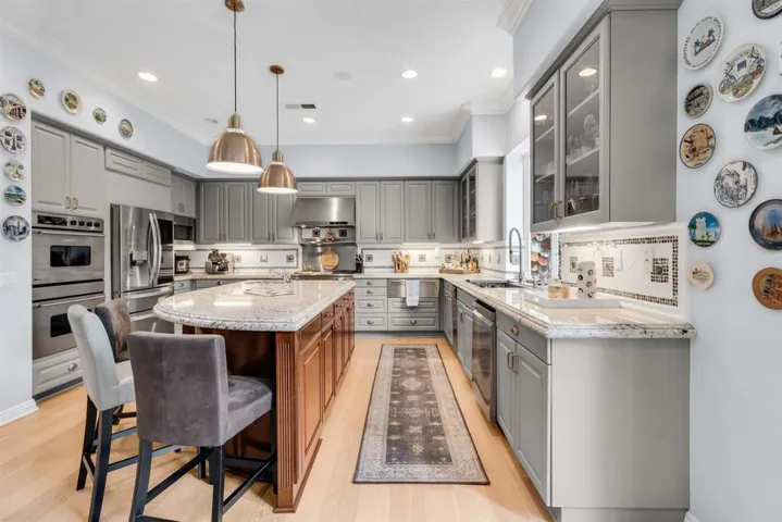 7623 Marker Road, San Diego, California 92130