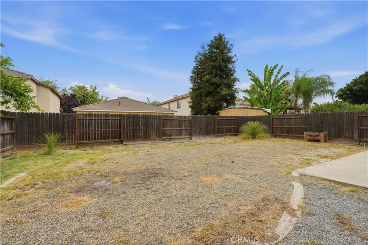 3042 W Delta, Visalia, California 93291