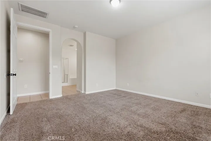 3042 W Delta, Visalia, California 93291
