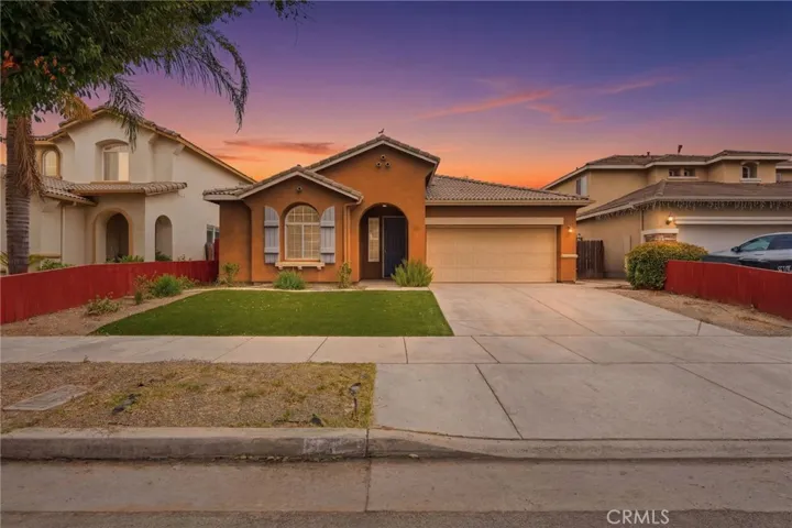 3042 W Delta, Visalia, California 93291