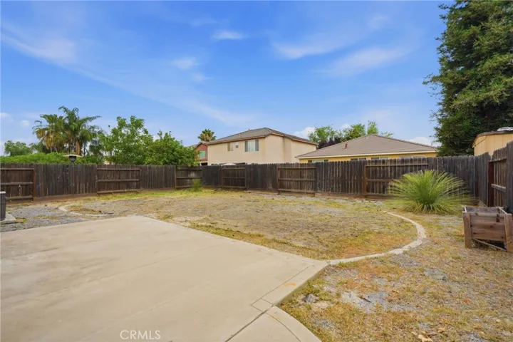 3042 W Delta, Visalia, California 93291