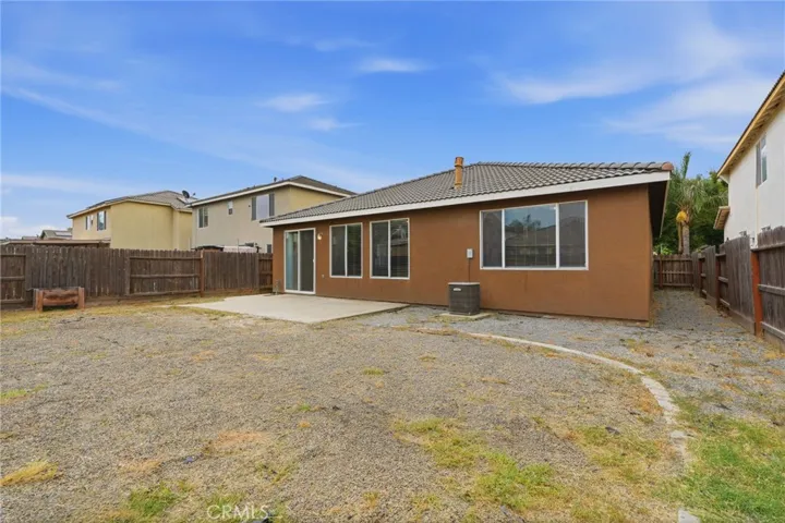 3042 W Delta, Visalia, California 93291