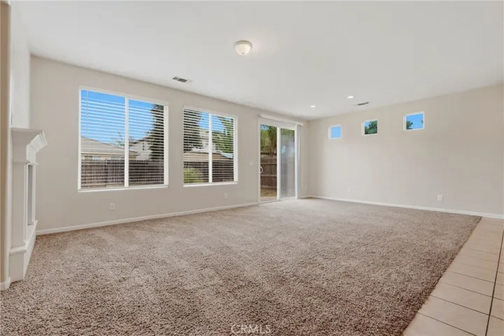 3042 W Delta, Visalia, California 93291