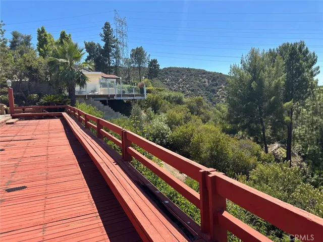 3831 Alonzo, Encino, California 91316