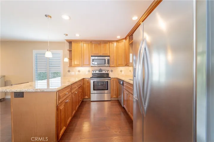 19722 Avenue Of The Oaks, Newhall, California 91321