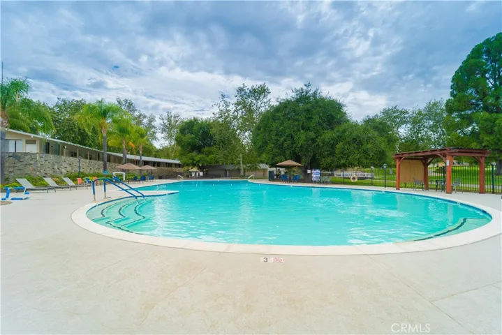19722 Avenue Of The Oaks, Newhall, California 91321