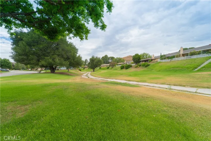 19722 Avenue Of The Oaks, Newhall, California 91321