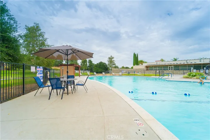 19722 Avenue Of The Oaks, Newhall, California 91321