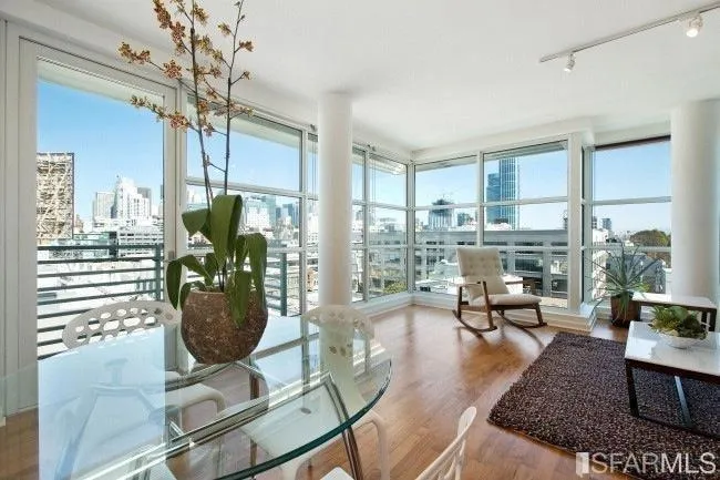 555 4th Street 933, San Francisco, California 94107