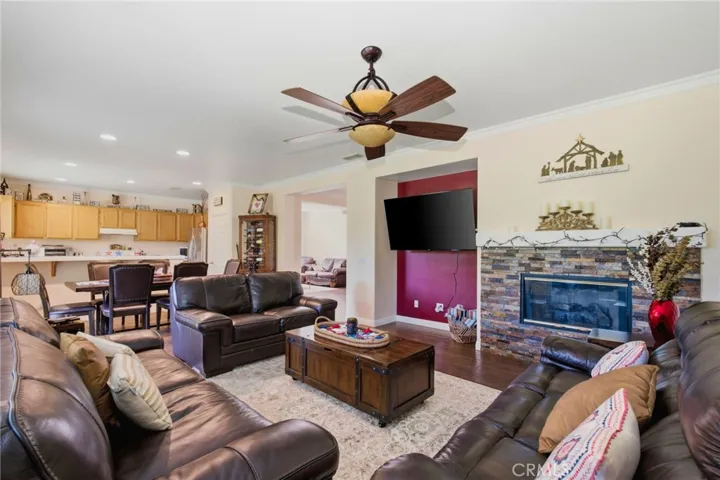 12329 Mimosa Ln, Riverside, California 92503
