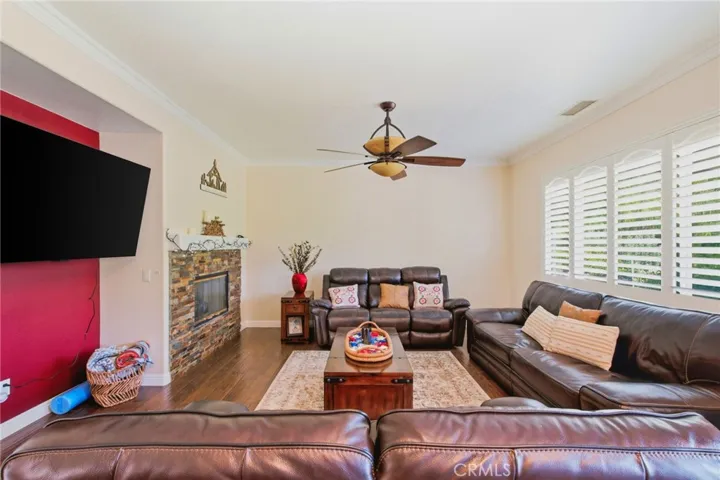12329 Mimosa Ln, Riverside, California 92503