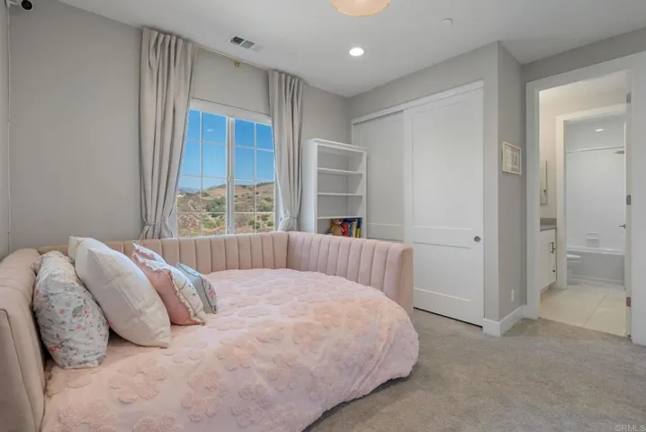 1832 Aliso Canyon Dr, Lake Forest, California 92610