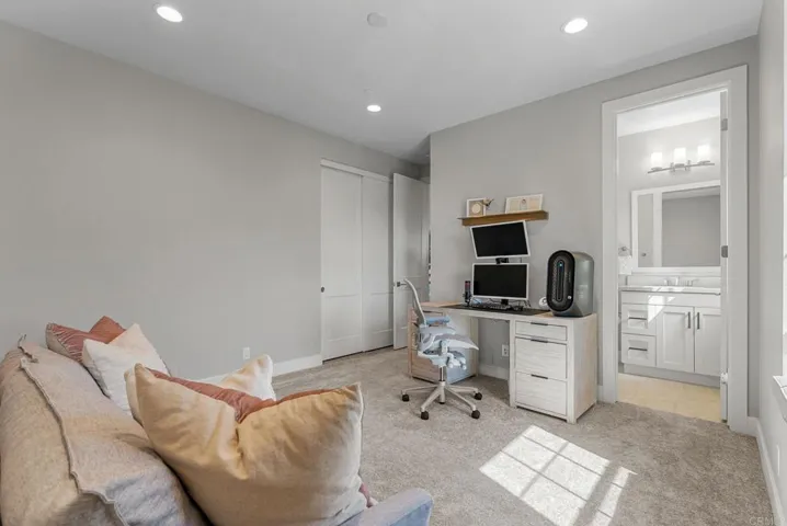 1832 Aliso Canyon Dr, Lake Forest, California 92610