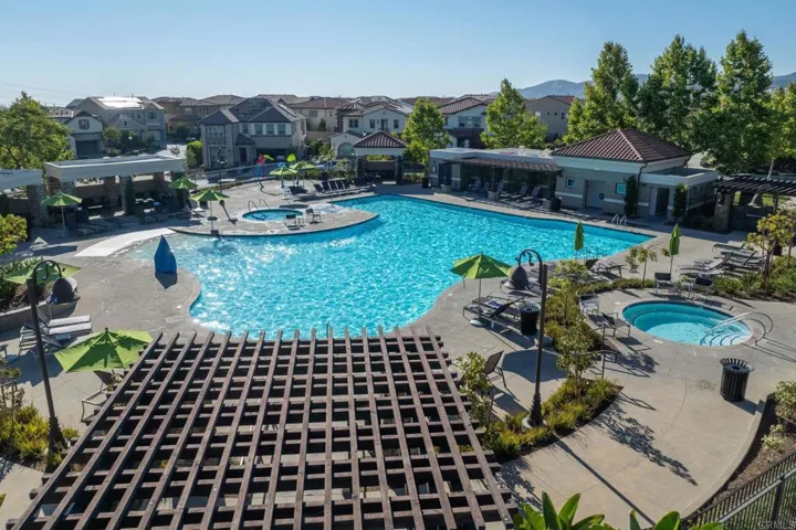 1832 Aliso Canyon Dr, Lake Forest, California 92610