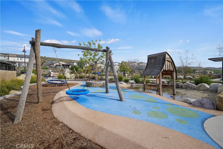 28431 Ascent, Saugus, California 91350