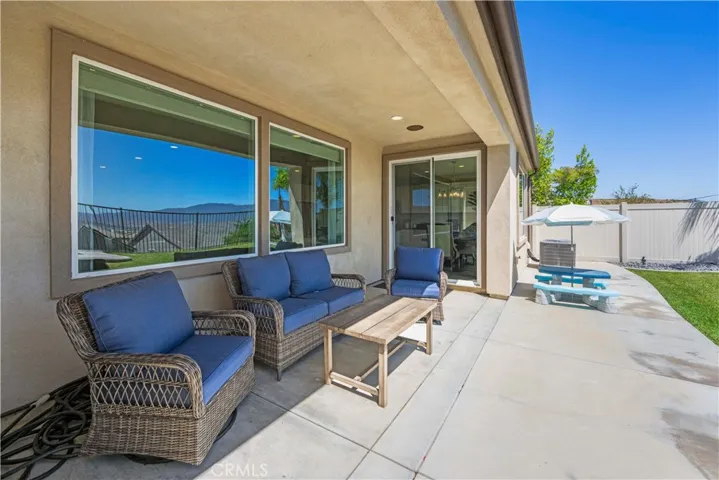 28431 Ascent, Saugus, California 91350