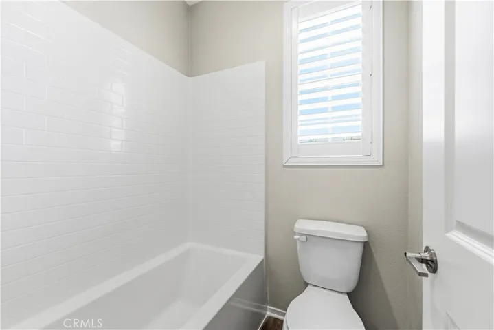 28431 Ascent, Saugus, California 91350