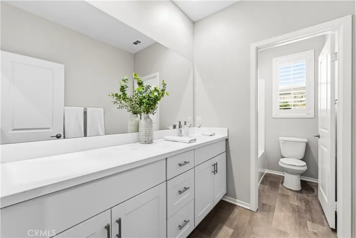 28431 Ascent, Saugus, California 91350