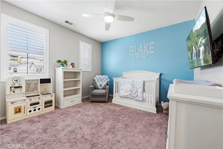 28431 Ascent, Saugus, California 91350