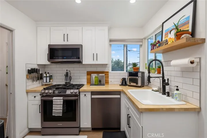 118 120 N San Marino Avenue, San Gabriel, California 91775