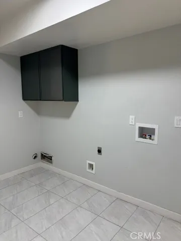 7813 Nairn Court, Bakersfield, California 93309