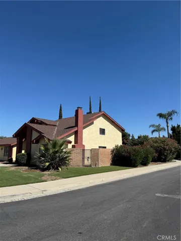 7813 Nairn Court, Bakersfield, California 93309
