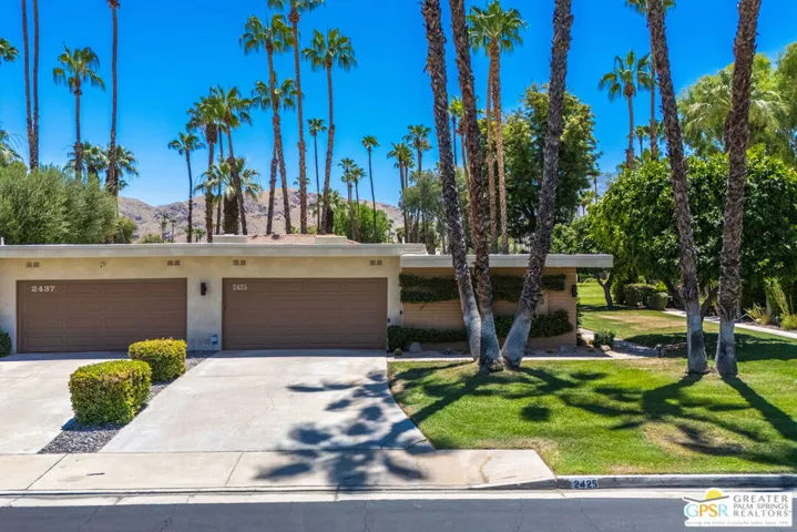 2425 Silver Oak Circle, Palm Springs, California 92264