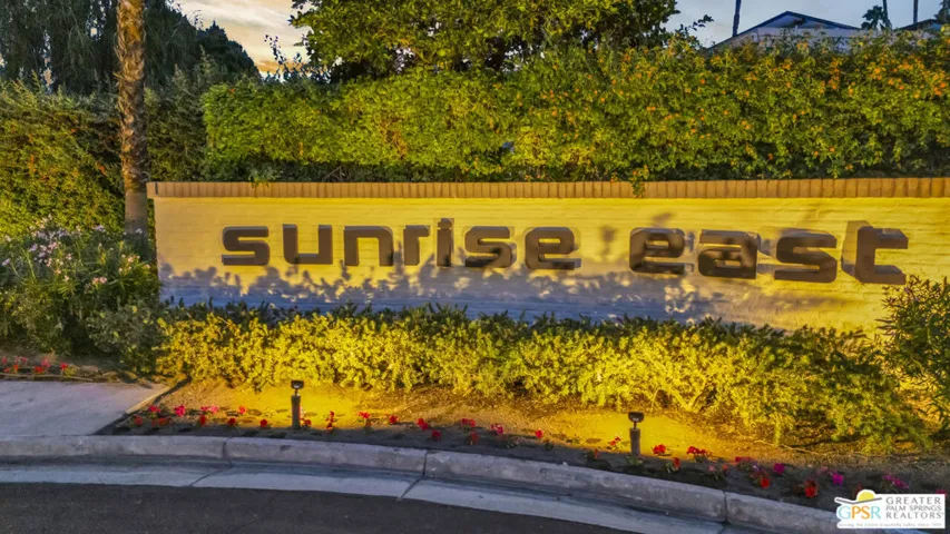 2425 Silver Oak Circle, Palm Springs, California 92264