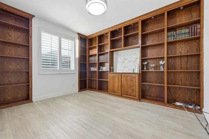 46145 Via La Colorada, Temecula, California 92592