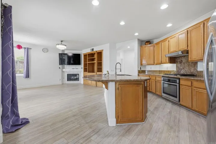 46145 Via La Colorada, Temecula, California 92592
