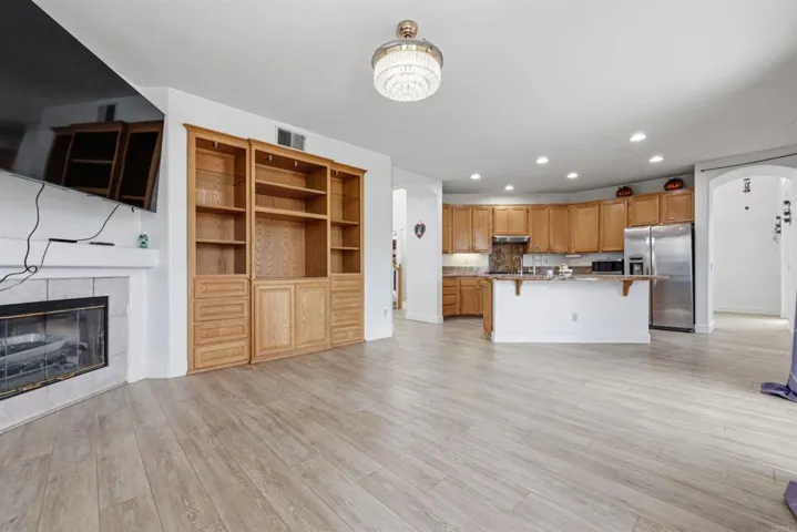 46145 Via La Colorada, Temecula, California 92592
