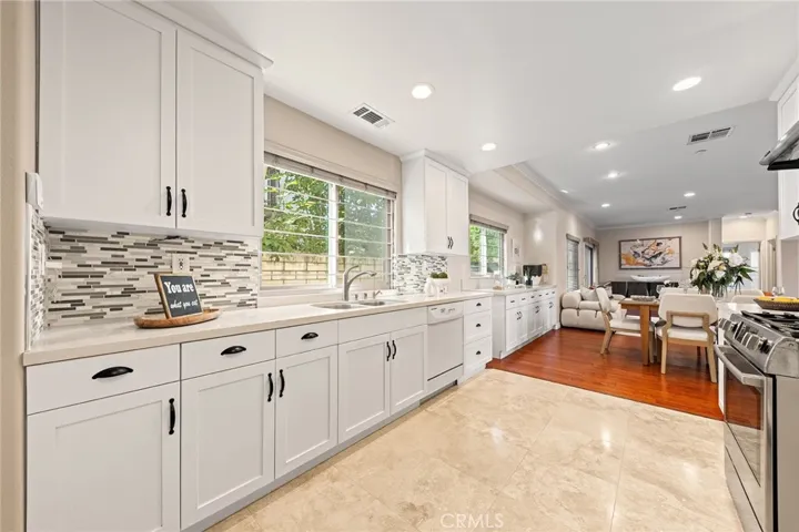826 Country Oaks Lane, Arcadia, California 91006
