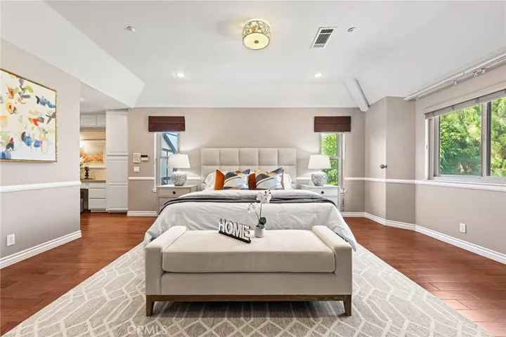 826 Country Oaks Lane, Arcadia, California 91006