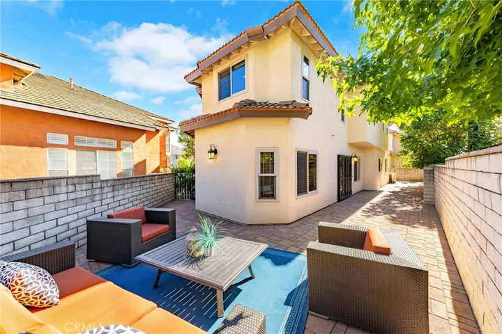 826 Country Oaks Lane, Arcadia, California 91006