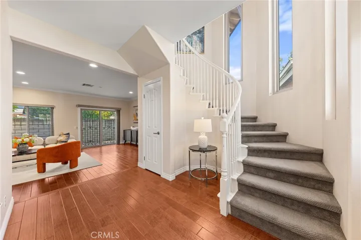 826 Country Oaks Lane, Arcadia, California 91006