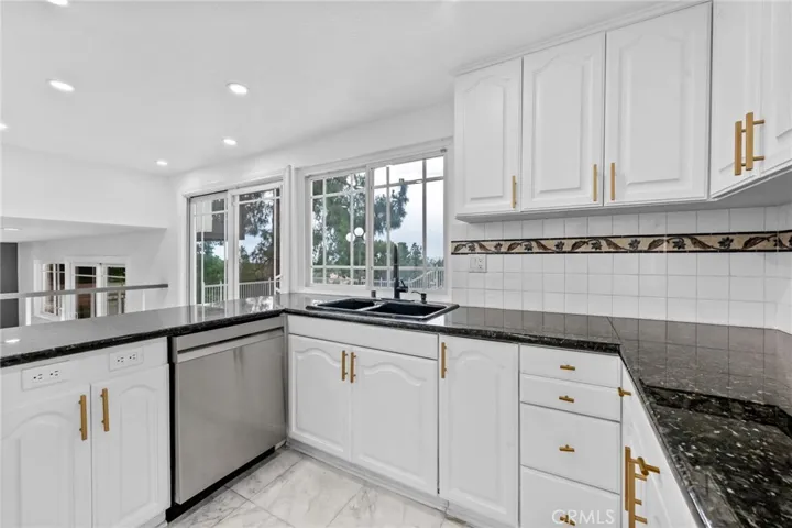 19100 Merion, Porter Ranch, California 91326