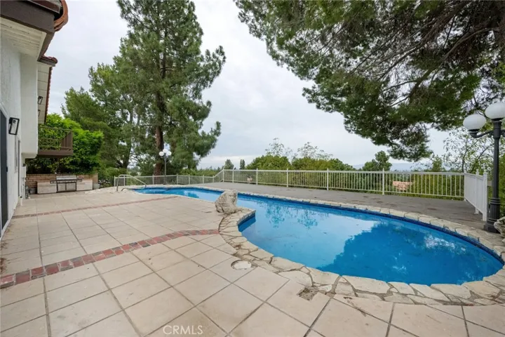 19100 Merion, Porter Ranch, California 91326