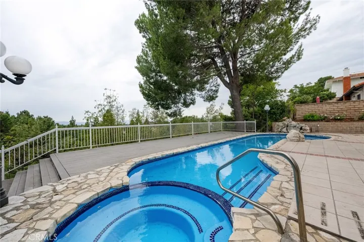 19100 Merion, Porter Ranch, California 91326