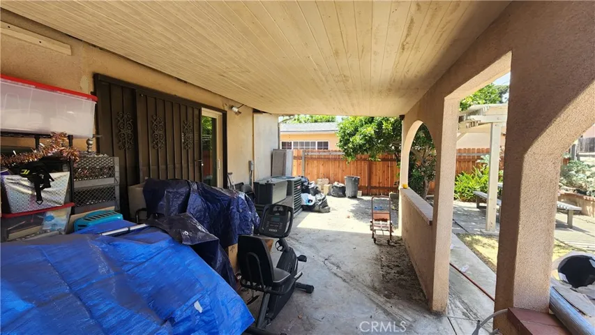 Backyard covered patio