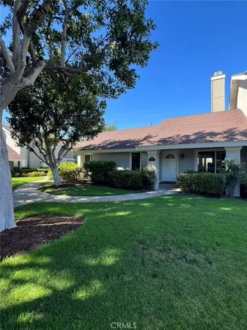 14 Goldenbush 38, Irvine, California 92604