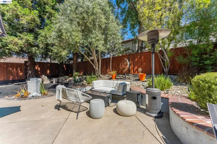 4943 Sequoia Ave, Dublin, California 94568