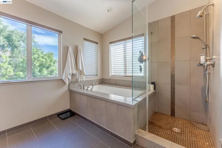 4943 Sequoia Ave, Dublin, California 94568