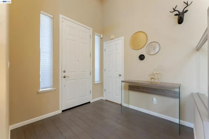 4943 Sequoia Ave, Dublin, California 94568