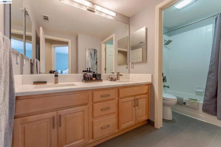 4943 Sequoia Ave, Dublin, California 94568